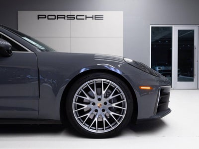 2025 Porsche Panamera Panamera