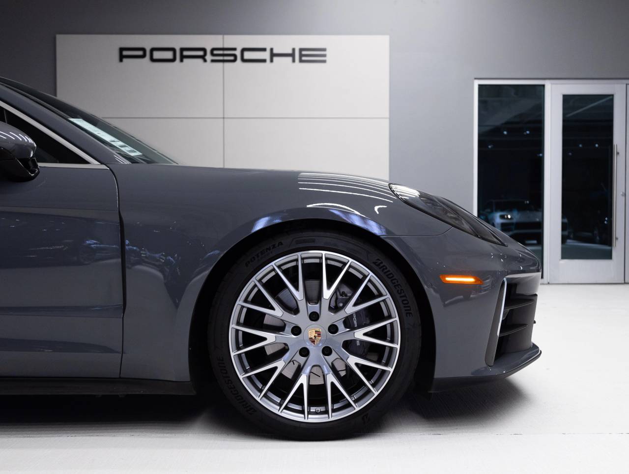 2025 Porsche Panamera Panamera
