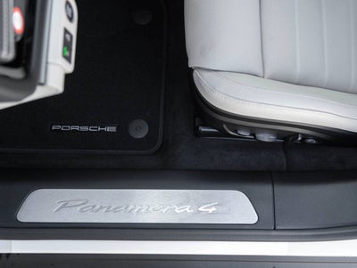 2026 Porsche Panamera Panamera 4