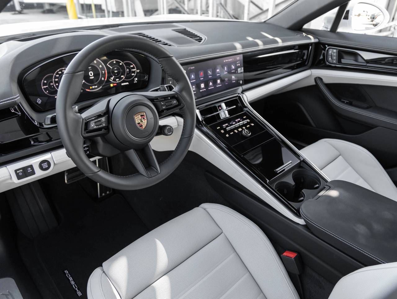 2026 Porsche Panamera Panamera 4