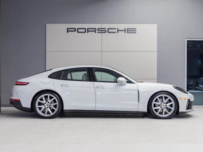 2026 Porsche Panamera Panamera 4
