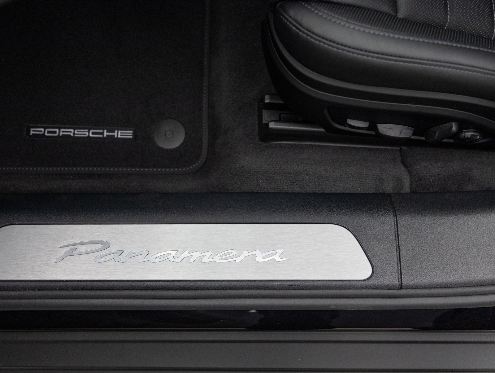 2025 Porsche Panamera Panamera