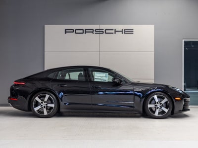 2025 Porsche Panamera Panamera