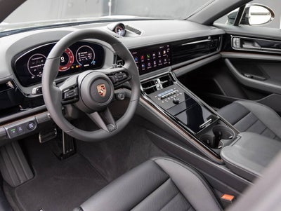 2025 Porsche Panamera Panamera