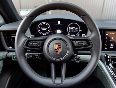 2025 Porsche Panamera Panamera