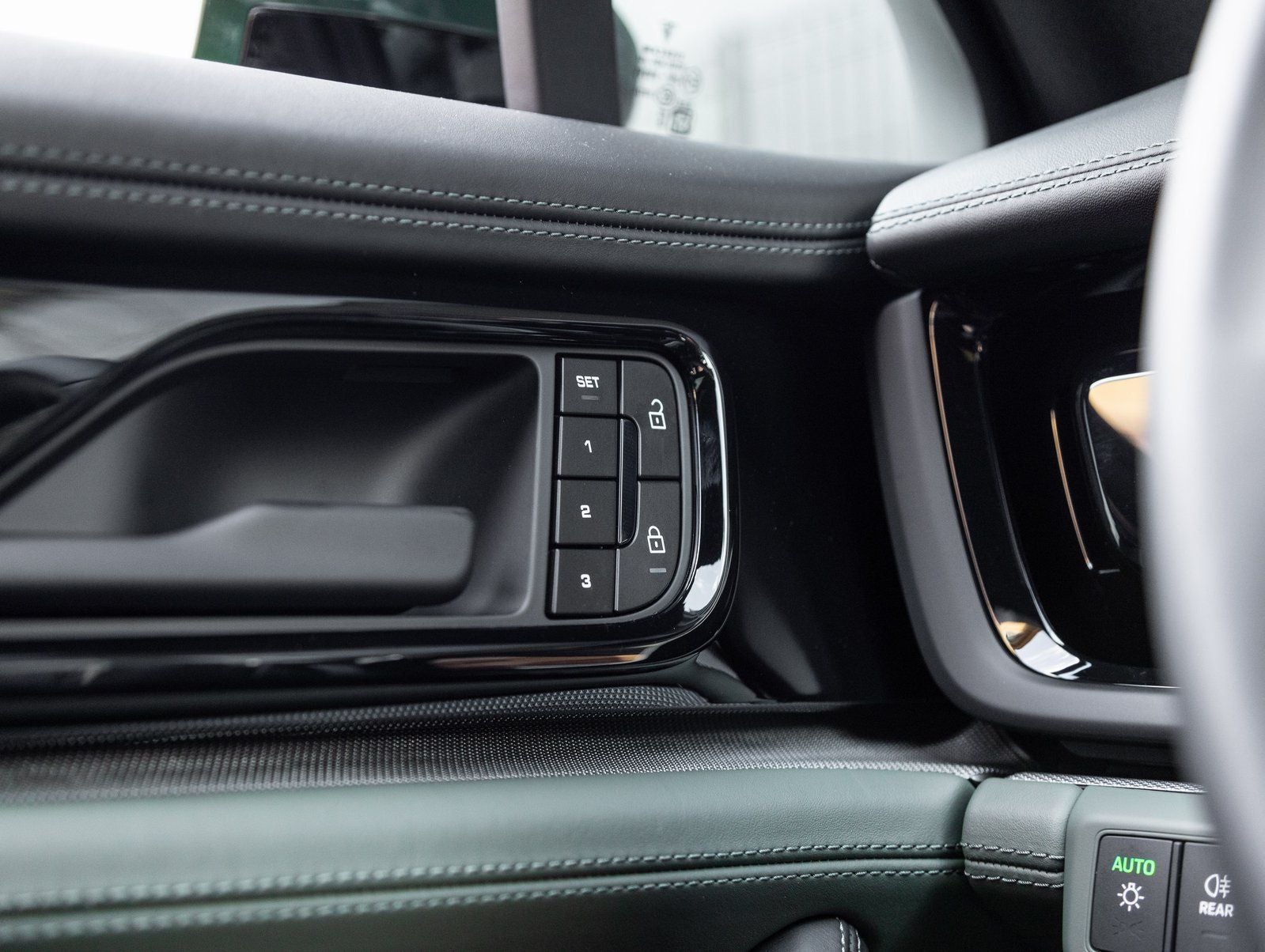 2025 Porsche Panamera Panamera