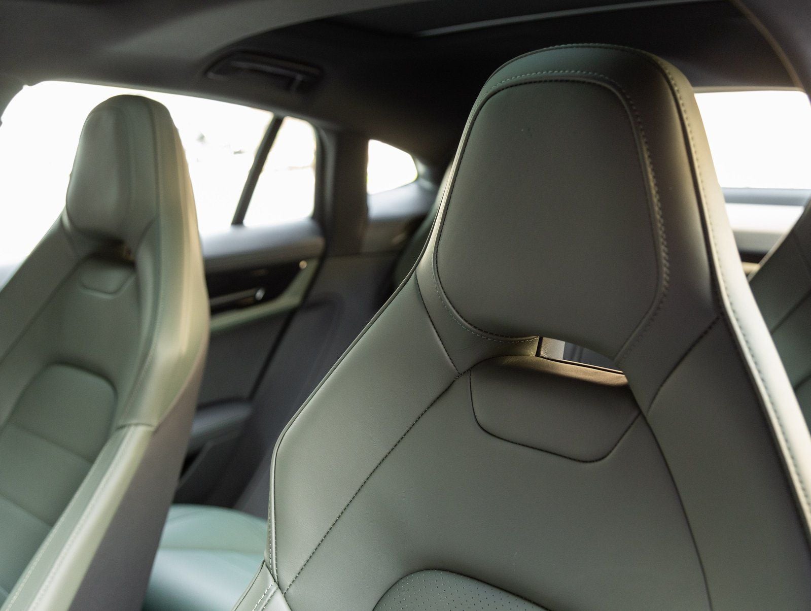 2025 Porsche Panamera Panamera