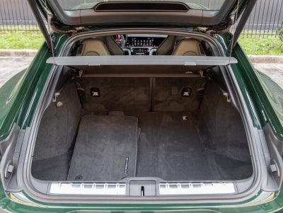 2025 Porsche Panamera Panamera