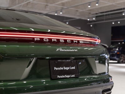 2025 Porsche Panamera Panamera
