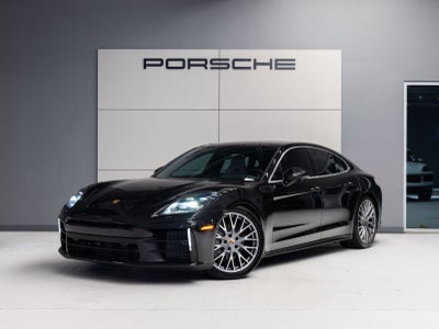 2025 Porsche Panamera Panamera