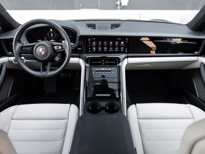 2025 Porsche Panamera Panamera