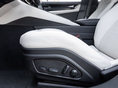 2025 Porsche Panamera Panamera
