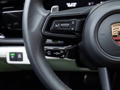2025 Porsche Panamera Panamera
