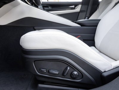 2025 Porsche Panamera Panamera