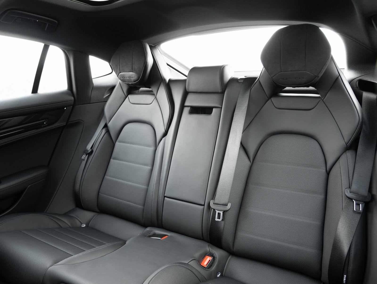 2025 Porsche Panamera Panamera 4