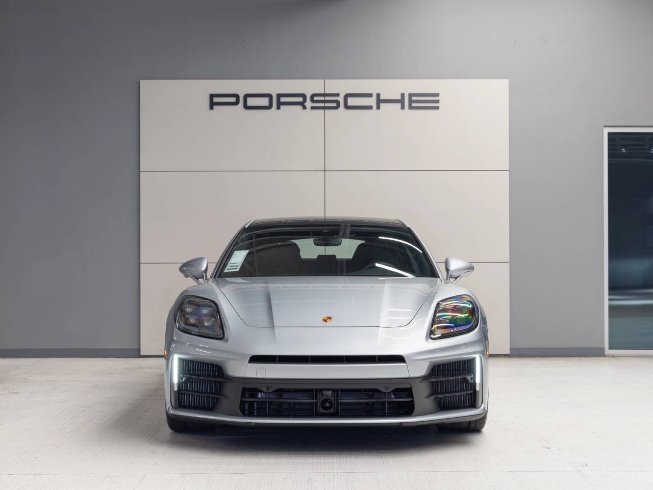 2025 Porsche Panamera Panamera 4