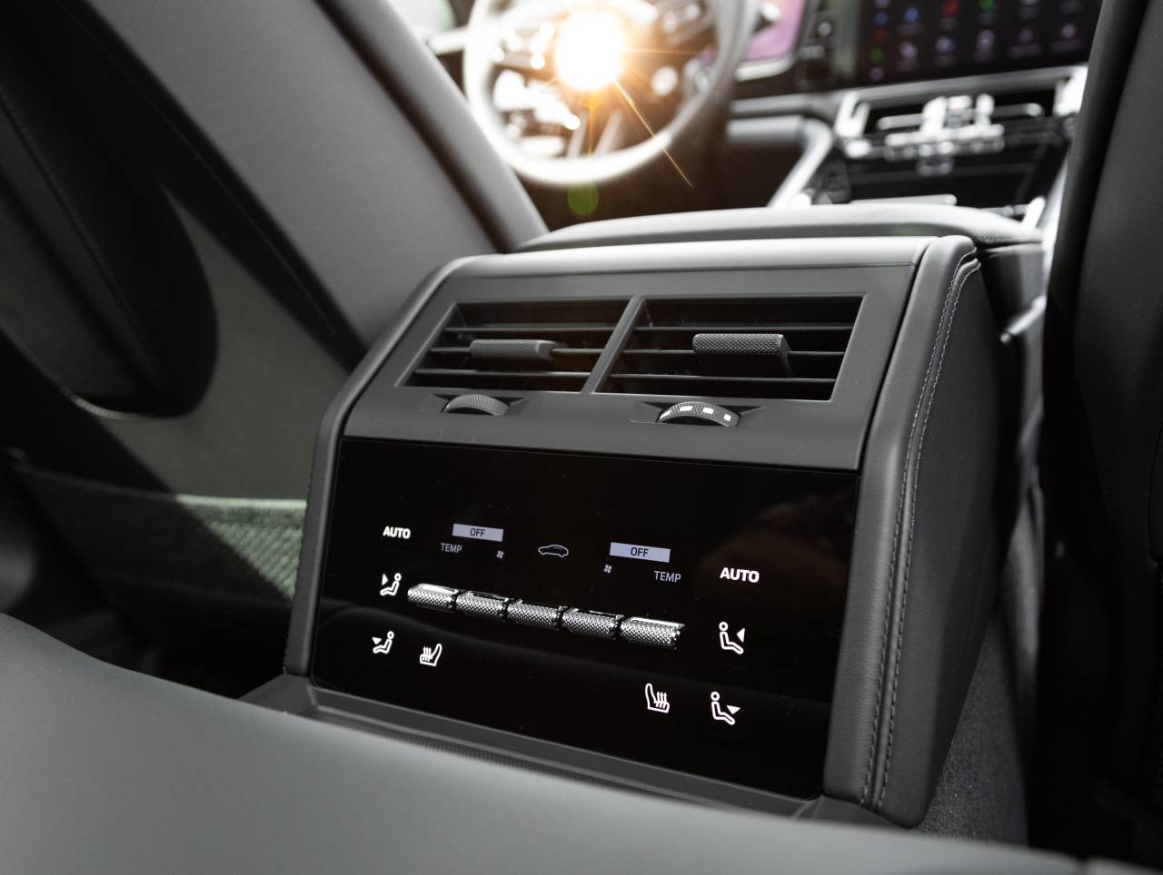 2025 Porsche Panamera Panamera 4