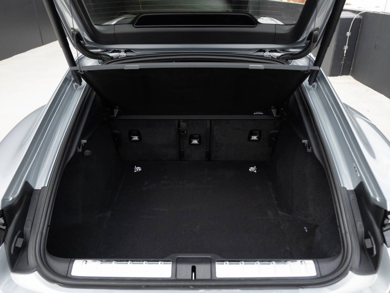 2025 Porsche Panamera Panamera 4