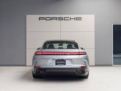 2025 Porsche Panamera Panamera 4