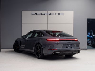 2026 Porsche Panamera Panamera