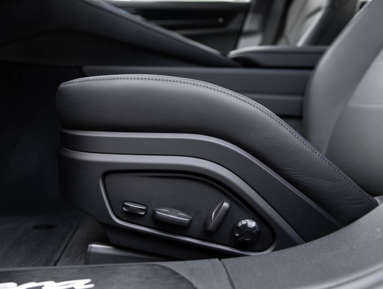 2026 Porsche Panamera Panamera