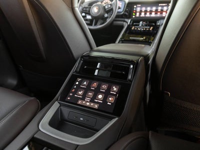 2026 Porsche Panamera Panamera 4