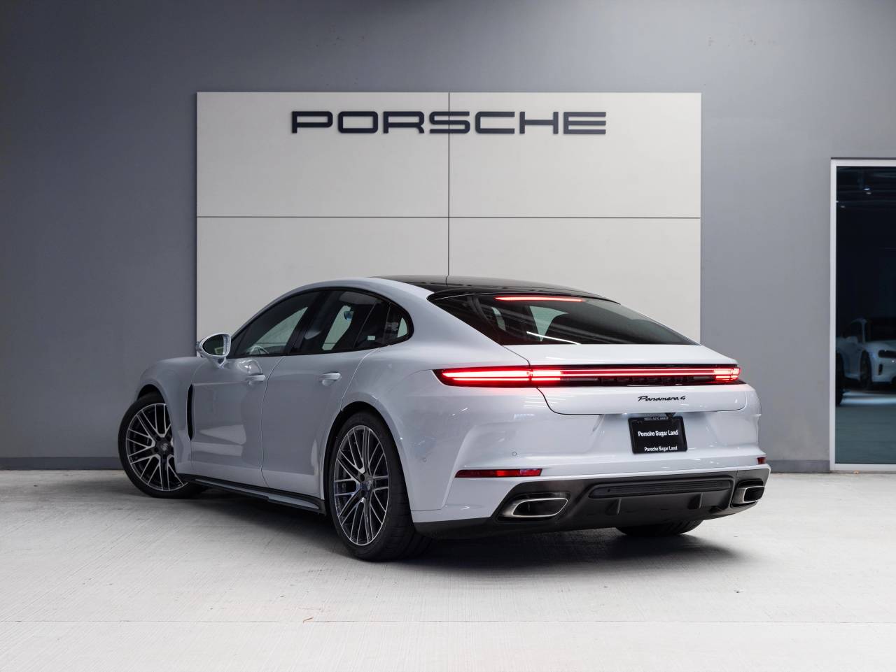2026 Porsche Panamera Panamera 4