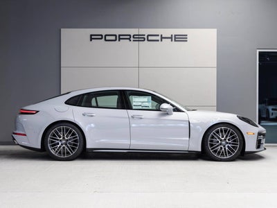 2026 Porsche Panamera Panamera 4