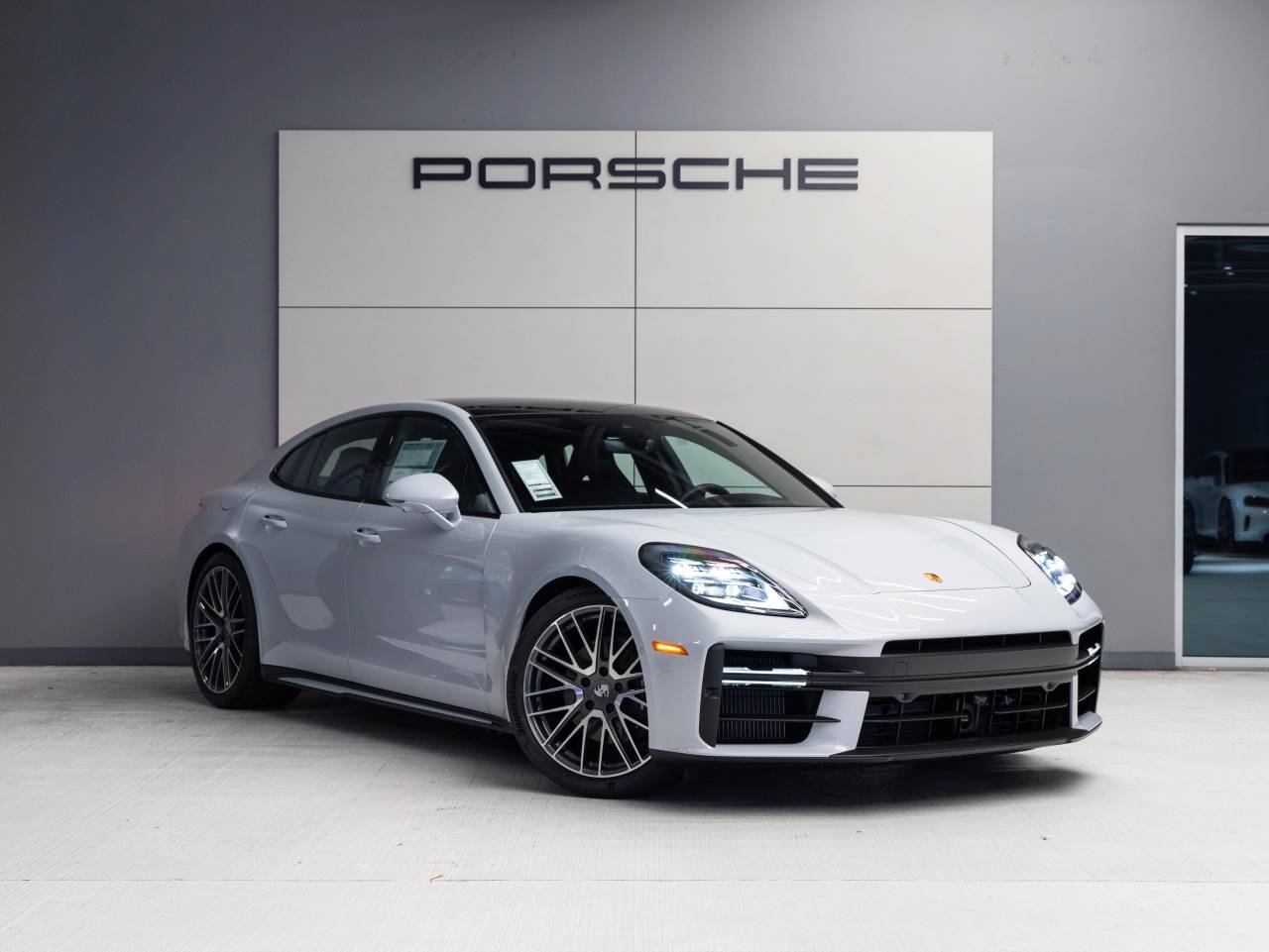 2026 Porsche Panamera Panamera 4