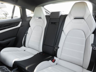 2026 Porsche Panamera Panamera