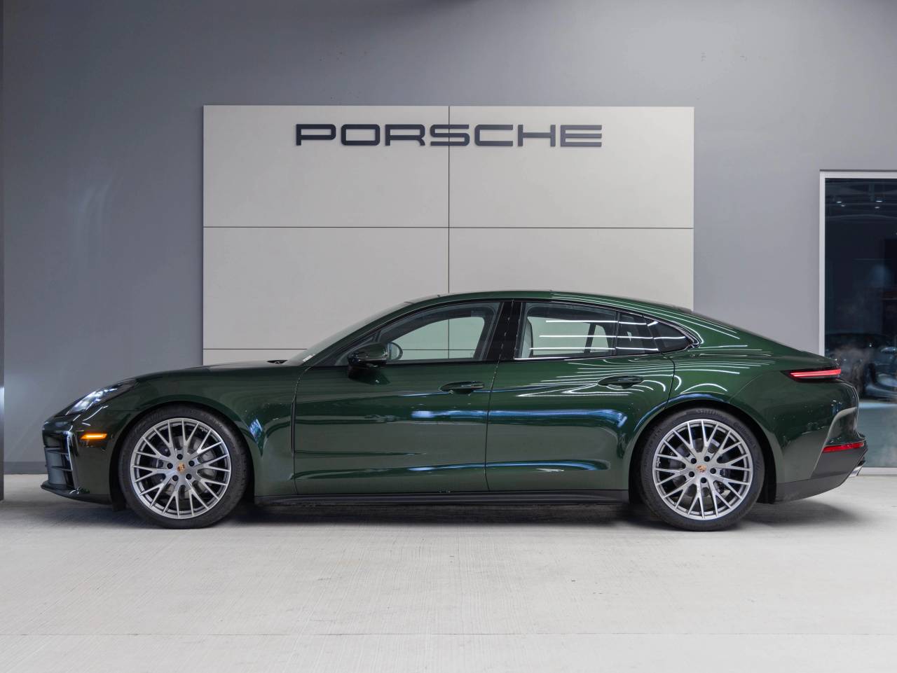 2026 Porsche Panamera Panamera