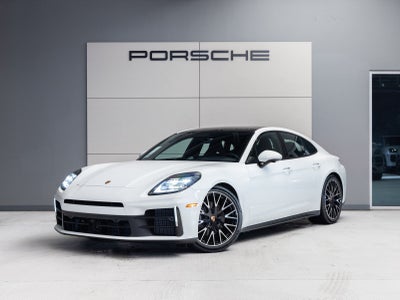 2026 Porsche Panamera RWD