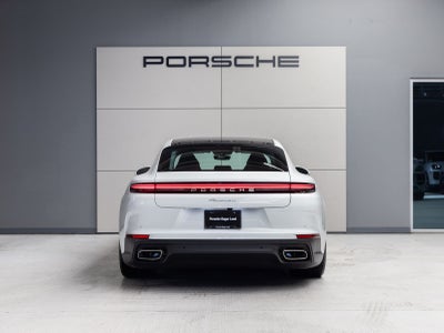 2026 Porsche Panamera RWD