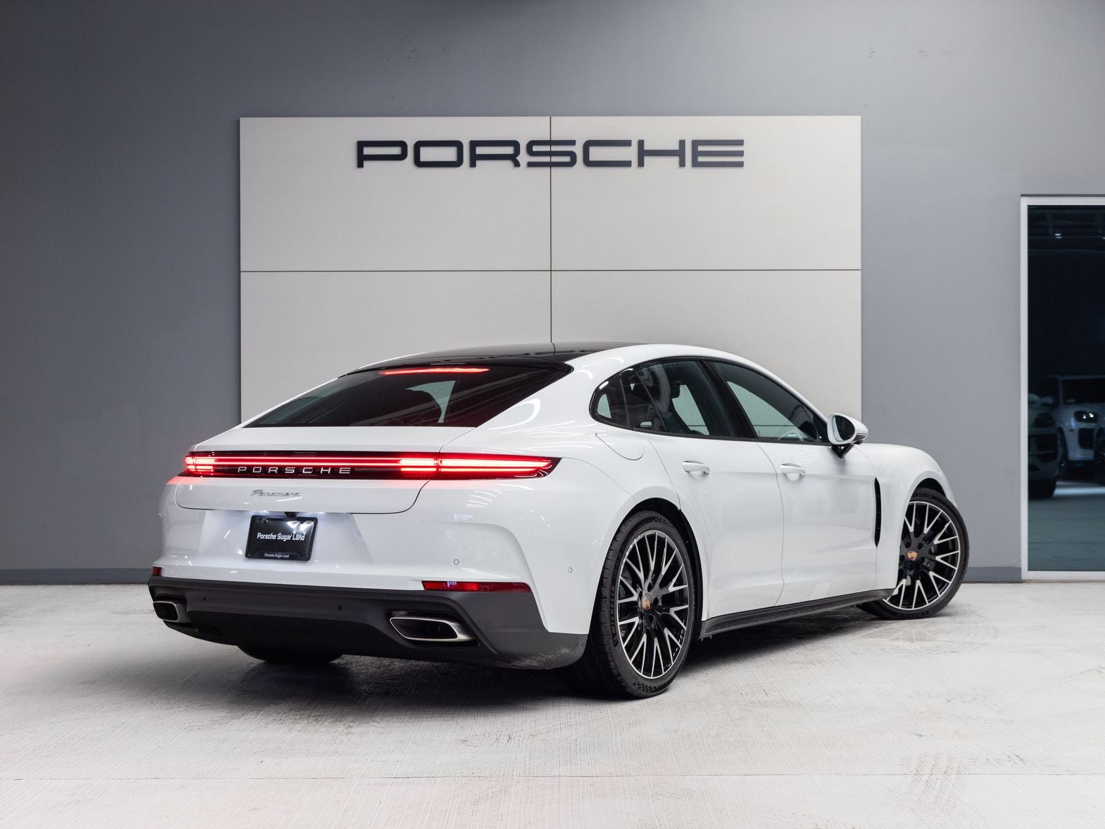 2026 Porsche Panamera RWD