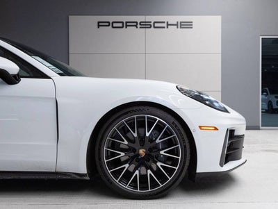 2026 Porsche Panamera RWD