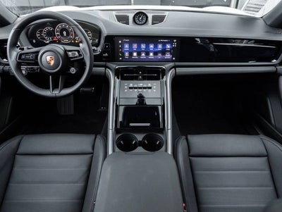 2026 Porsche Panamera RWD