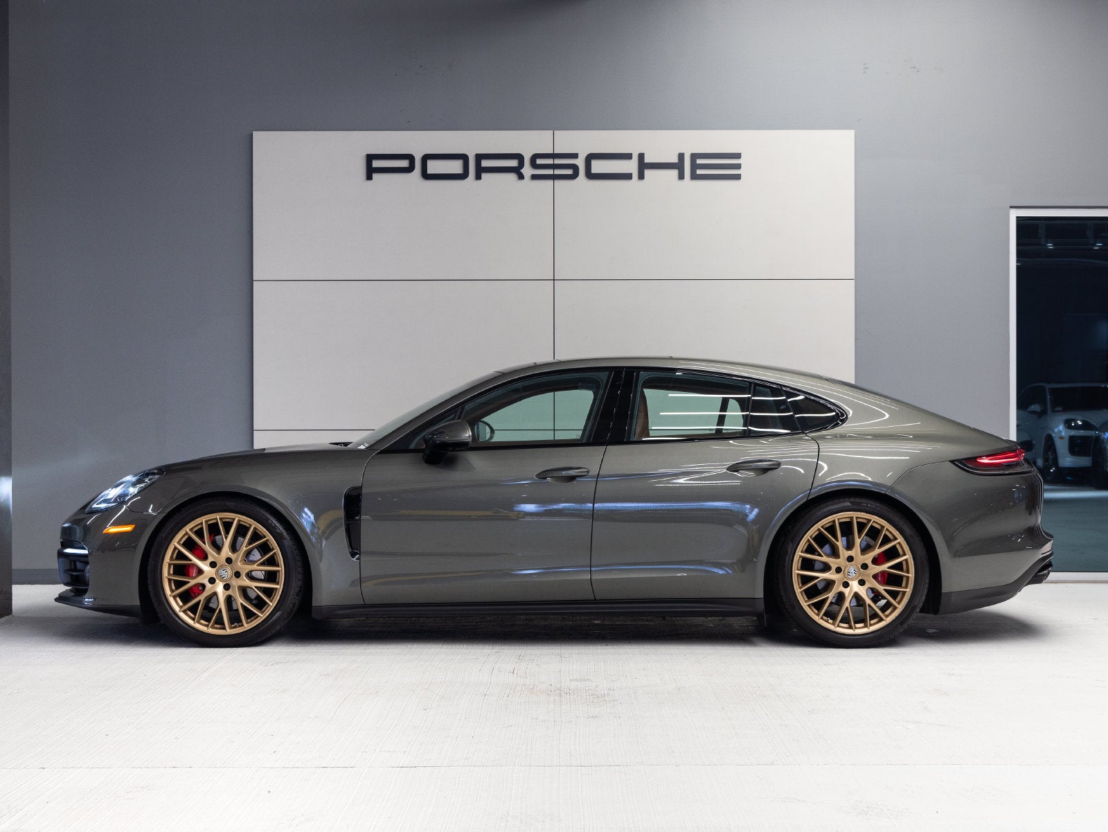 2023 Porsche Panamera Panamera 4S