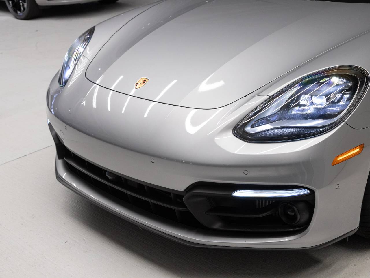 2023 Porsche Panamera 4S