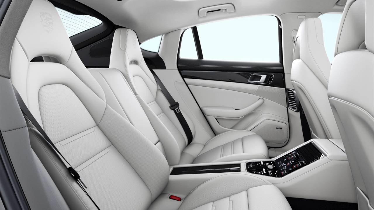 2023 Porsche Panamera 4S