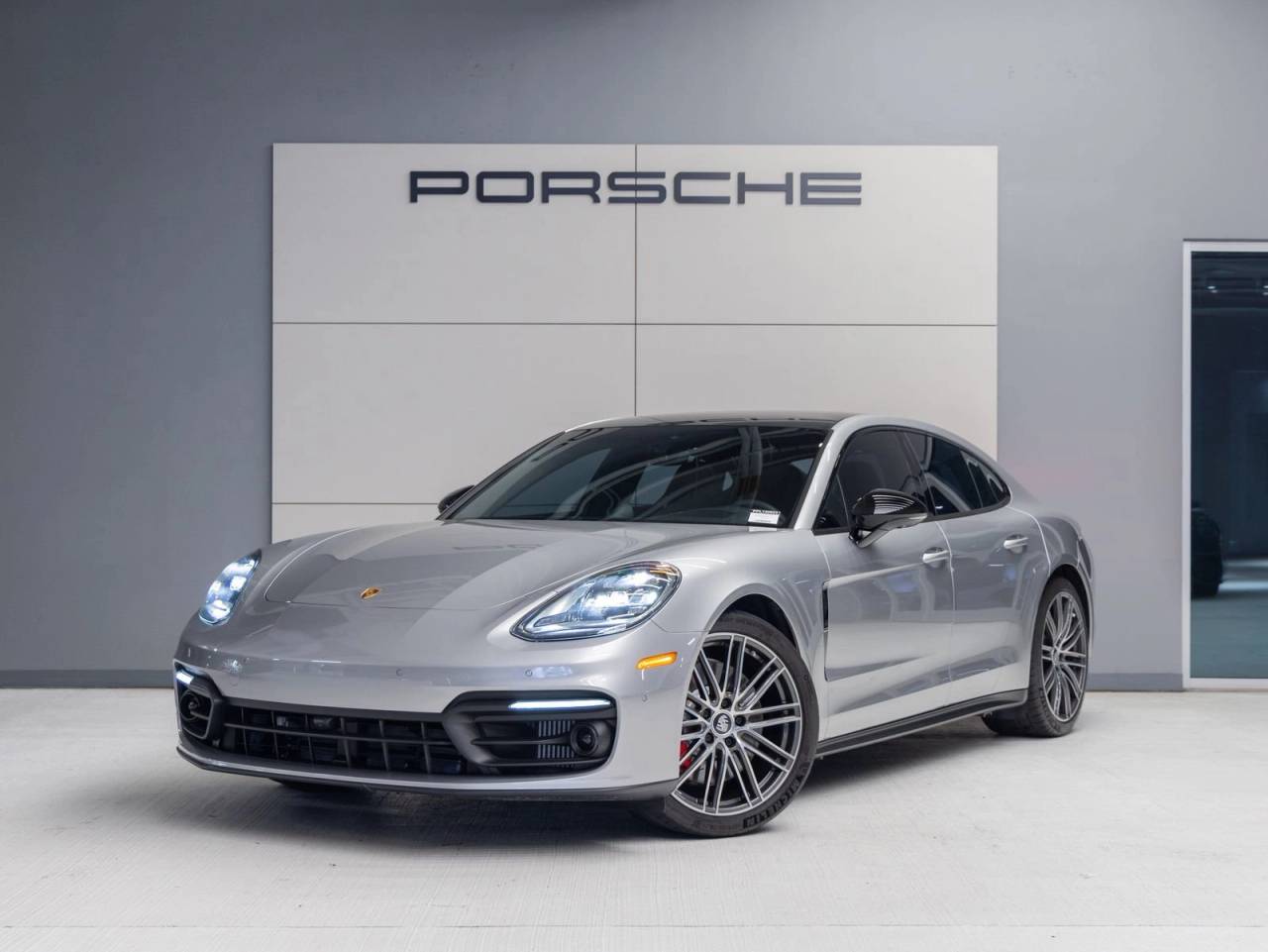 2023 Porsche Panamera Panamera 4S (MY23)