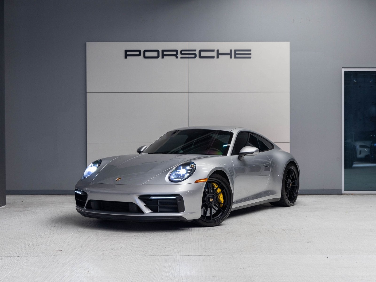 2024 Porsche 911 911 Carrera GTS (MY24)
