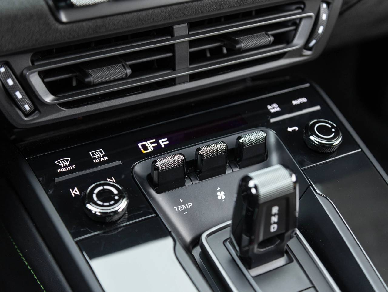 2024 Porsche 911 911 Carrera GTS (MY24)