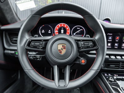 2025 Porsche 911 Carrera GTS