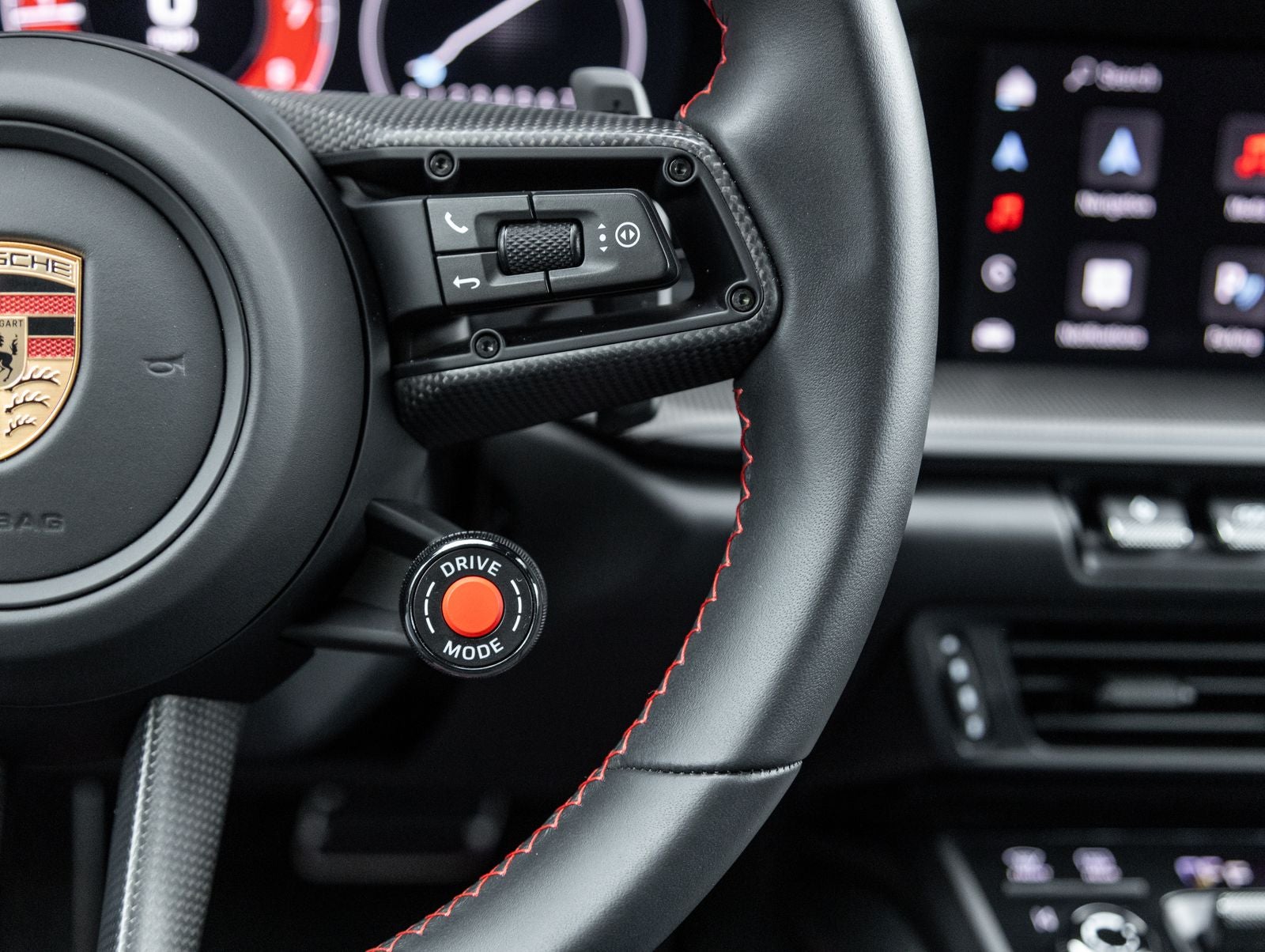 2025 Porsche 911 Carrera GTS