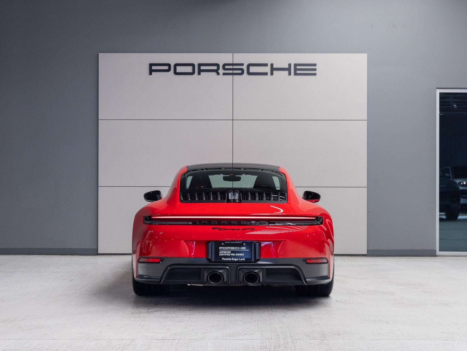 2025 Porsche 911 Carrera GTS