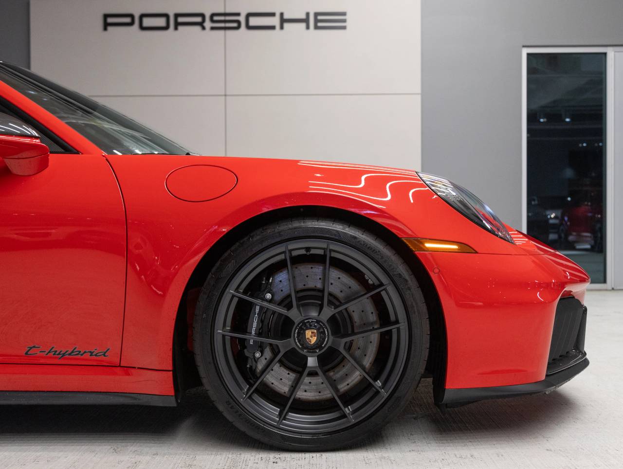 2025 Porsche 911 Carrera GTS