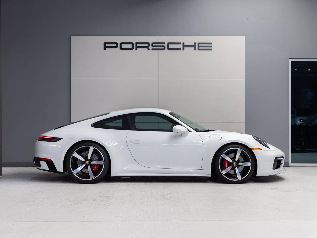 2024 Porsche 911 911 Carrera S (MY24)