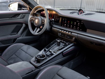 2025 Porsche 911 911 Carrera 4 GTS