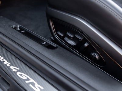 2025 Porsche 911 911 Carrera 4 GTS