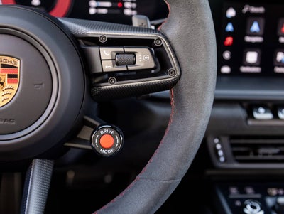 2025 Porsche 911 911 Carrera 4 GTS